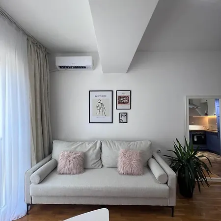 Brand New Modern In Appartement Skopje
